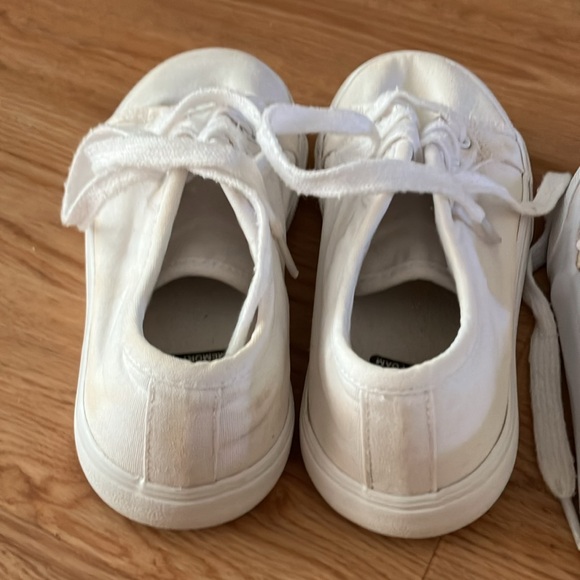 Girls Shoe Bundle - Picture 5 of 7